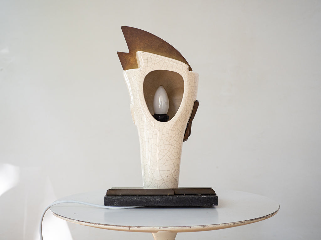 Luminária de Mesa "Cabeça de Mulher"