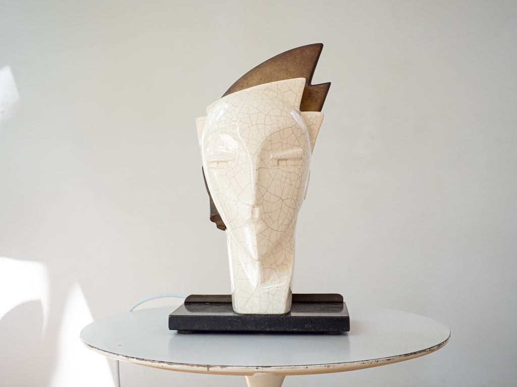 Luminária de Mesa "Cabeça de Mulher"