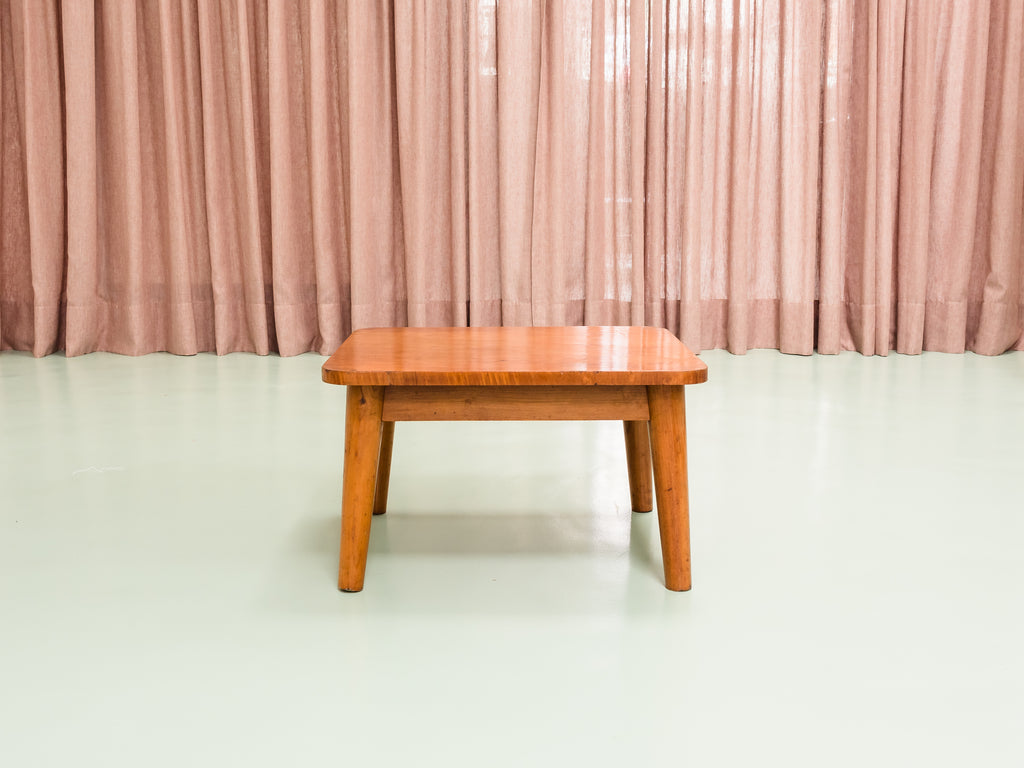 Mesa de Centro com Tampo Giratório