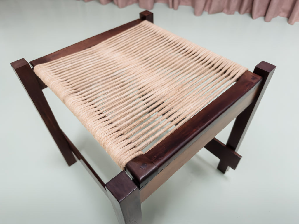 Banqueta em Jacarandá e Cordas