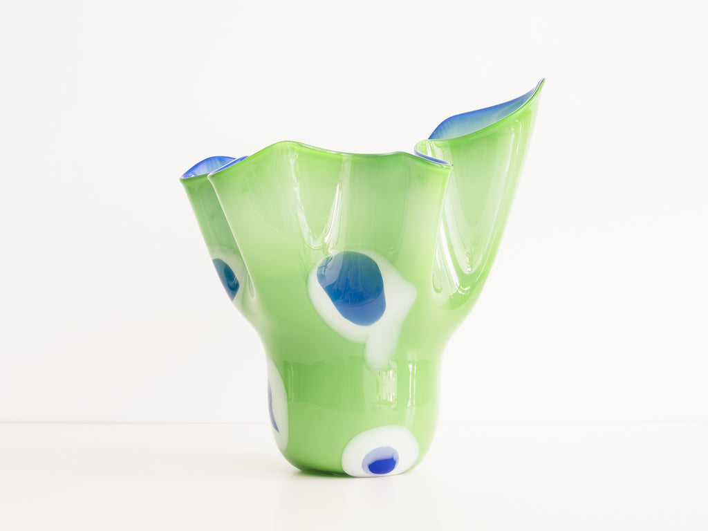 Vaso de Vidro Verde com Detalhes em Branco e Azul