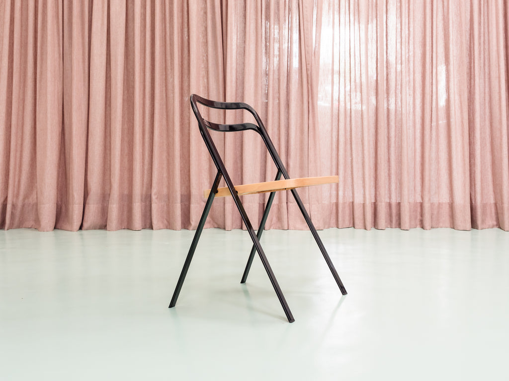 Giorgio Cattelan | Cadeira Dobrável em Aço e Palhinha