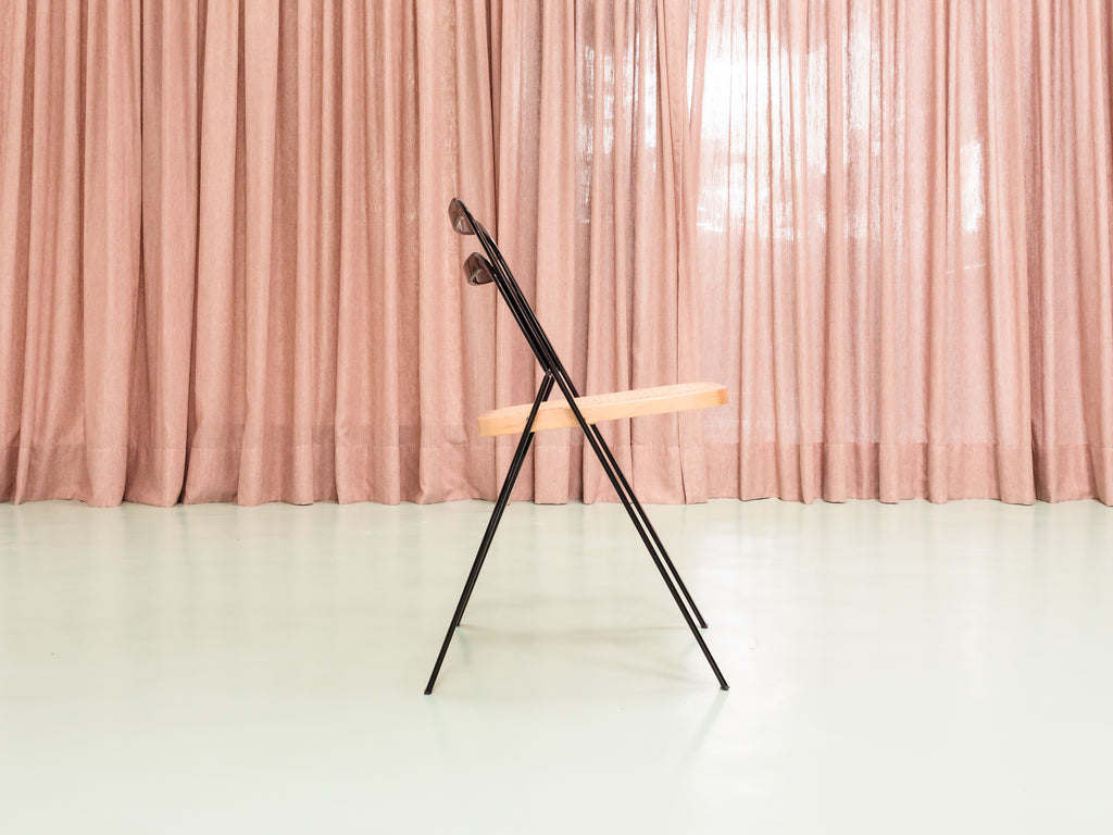 Giorgio Cattelan | Cadeira Dobrável em Aço e Palhinha