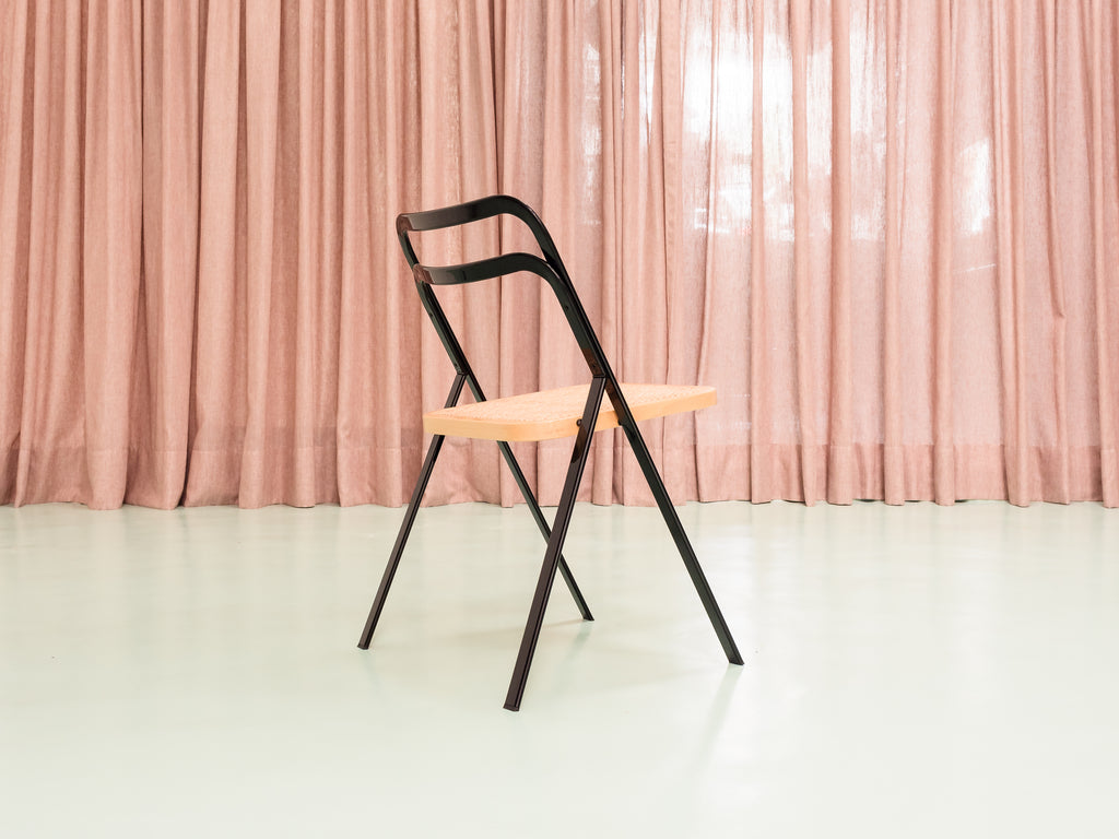 Giorgio Cattelan | Cadeira Dobrável em Aço e Palhinha