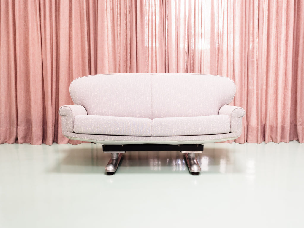 Jorge Zalszupin | Sofá "Monte Carlo" com Base em Alumínio