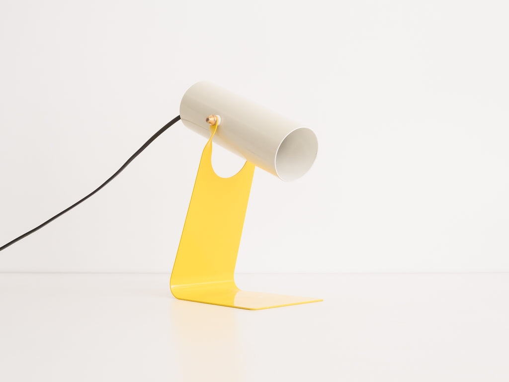 Luminária Pivotante com Foco Cilíndrico