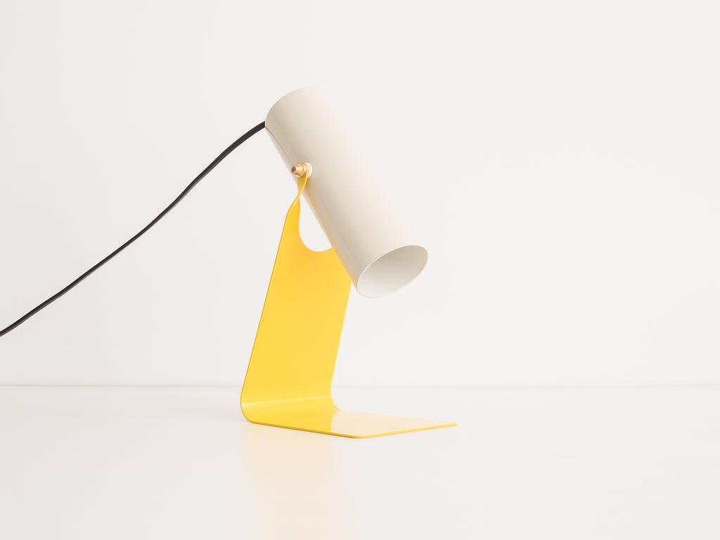 Luminária Pivotante com Foco Cilíndrico