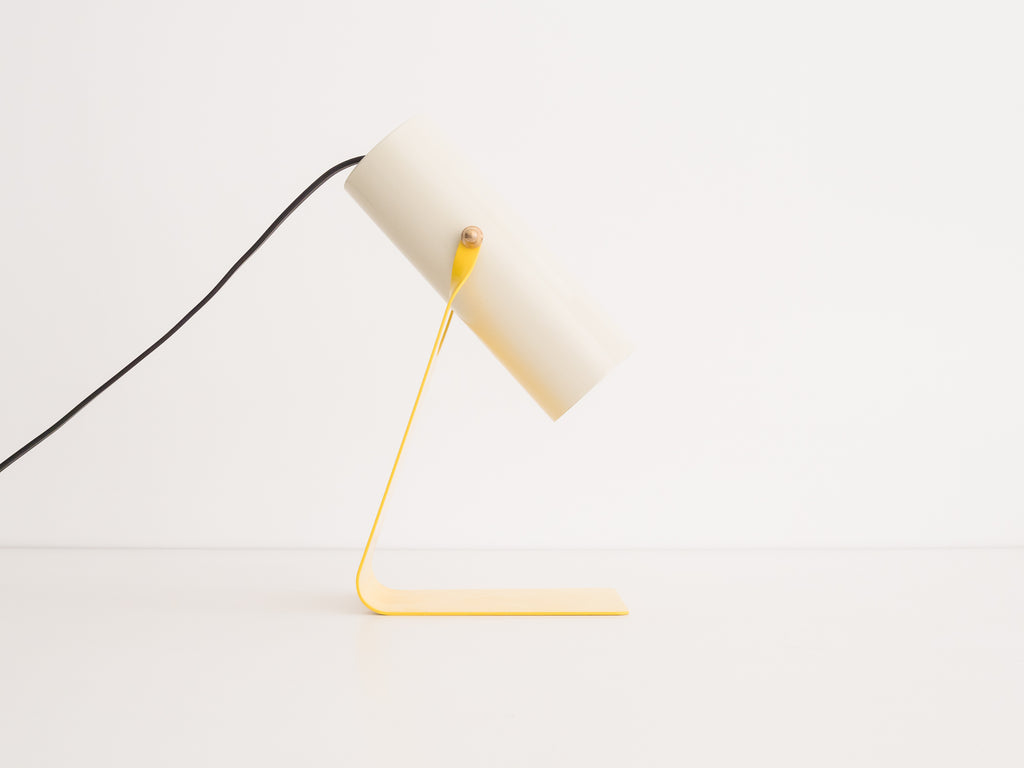 Luminária Pivotante com Foco Cilíndrico