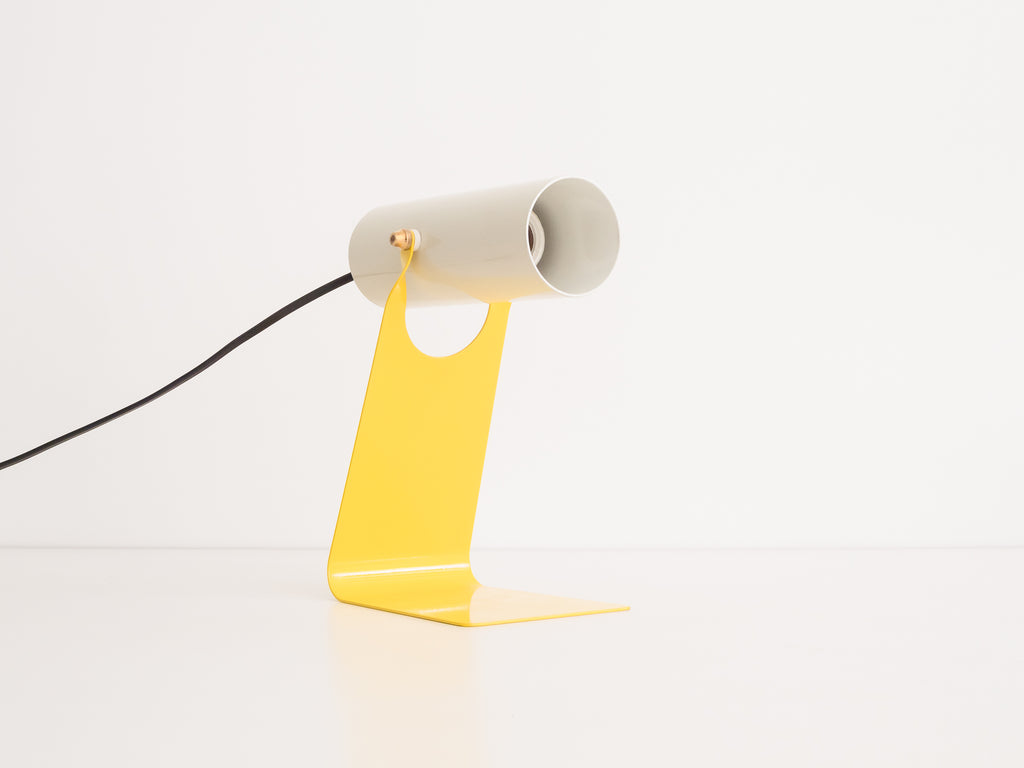 Luminária Pivotante com Foco Cilíndrico