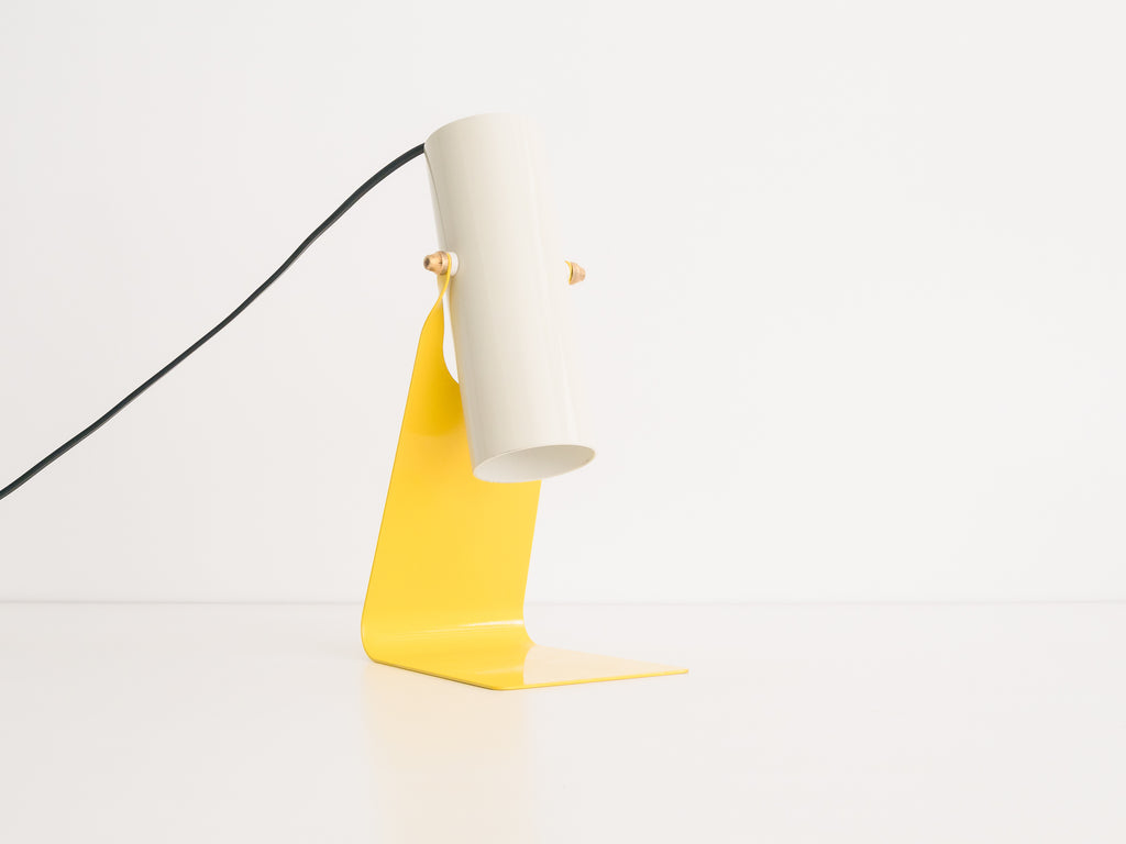 Luminária Pivotante com Foco Cilíndrico