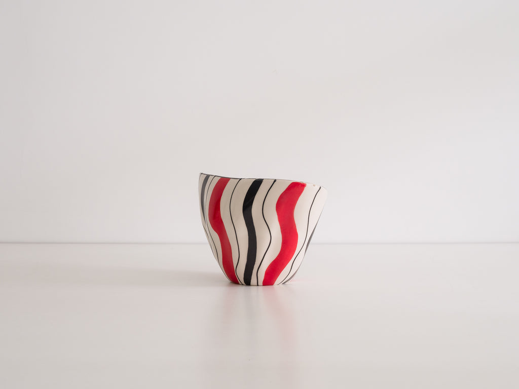 Cerâmica Weiss | Vaso em Cerâmica Branco, Preto e Vermelho