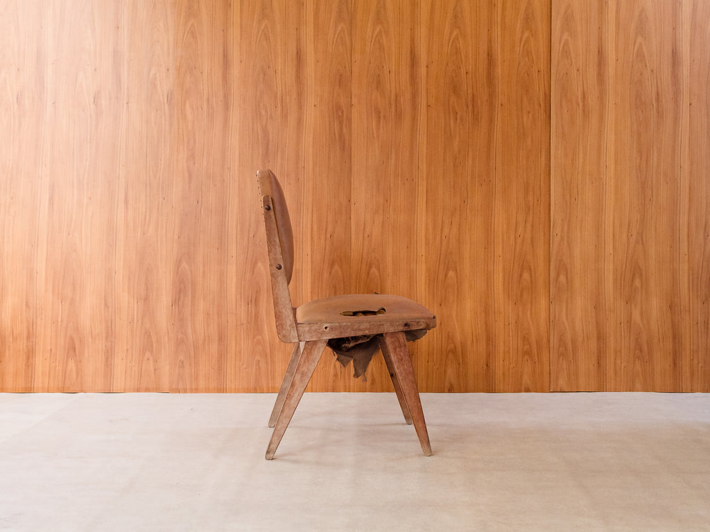 Cadeira em Madeira Clara