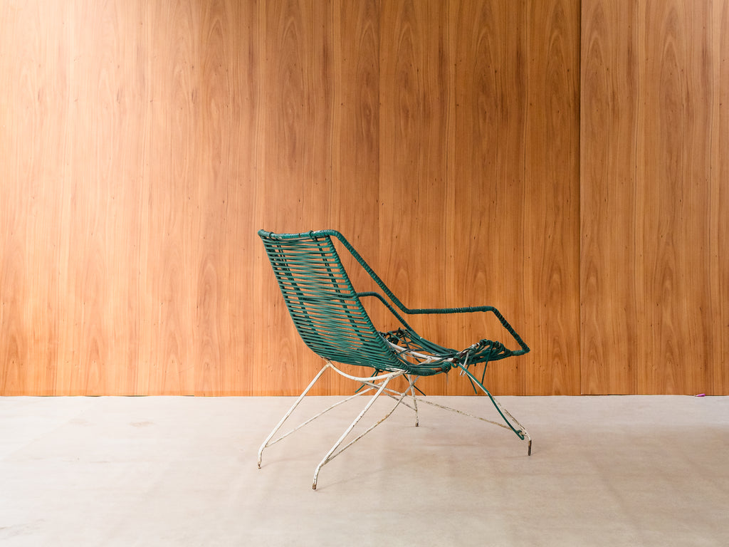 Cadeira "Conchinha" em Tamanho Juvenil