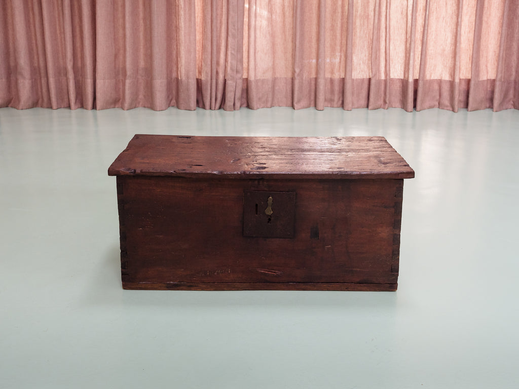 Baú Rústico em Madeira Nobre