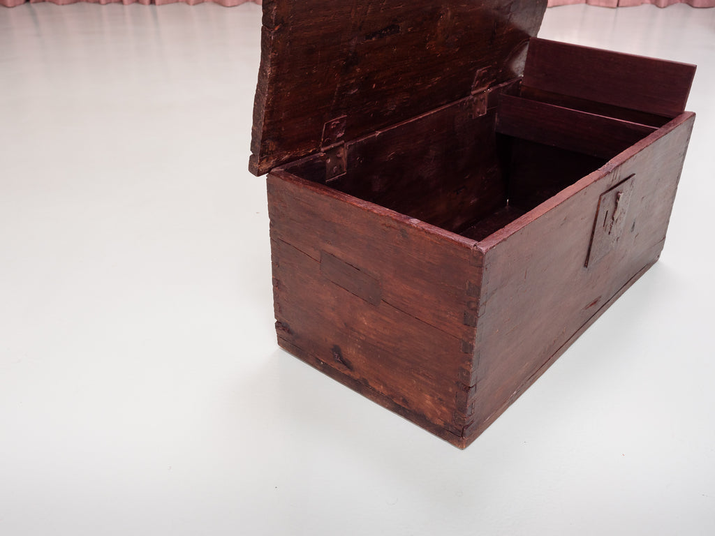 Baú Rústico em Madeira Nobre