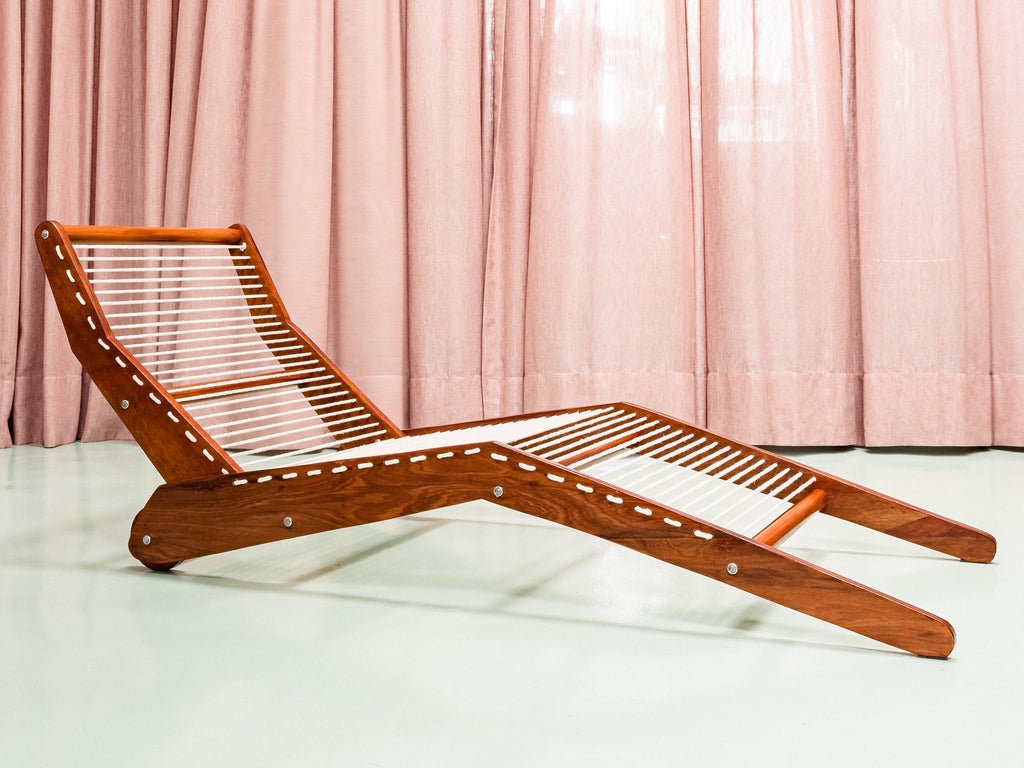 José Zanine Caldas | Espreguiçadeira em Compensado Naval