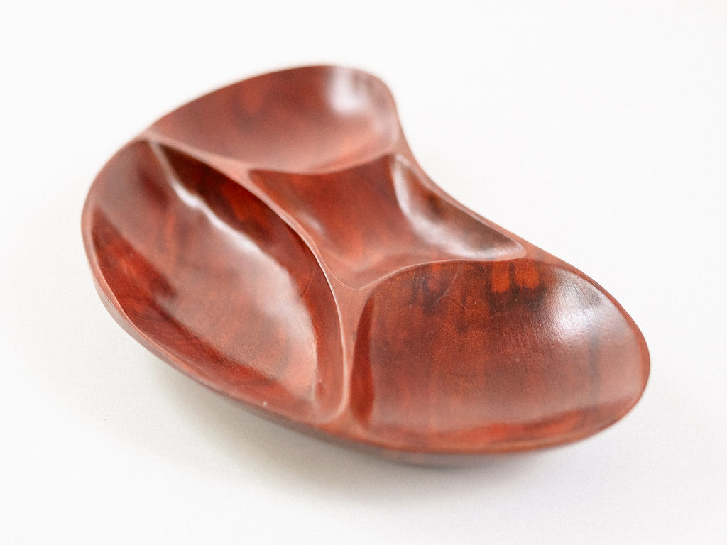 Petisqueira em Madeira com Quatro Nichos