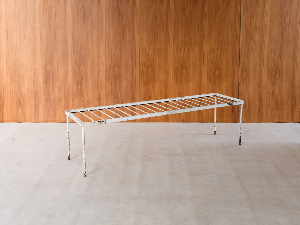 Banco Retangular em Ferro