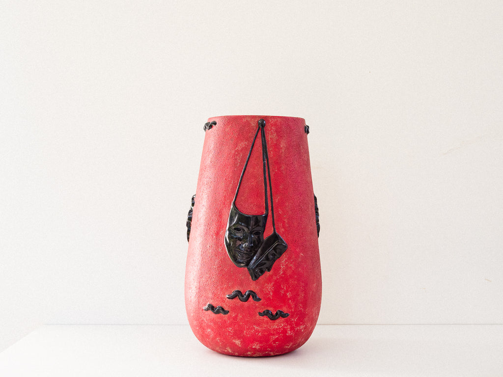 Liceu de Artes e Ofícios | Vaso em Cerâmica Artística Vermelho e Preto