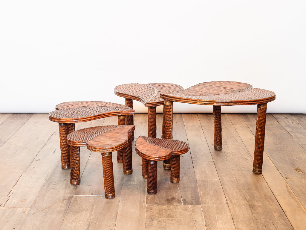 Conjunto de 5 Mesas em Vime