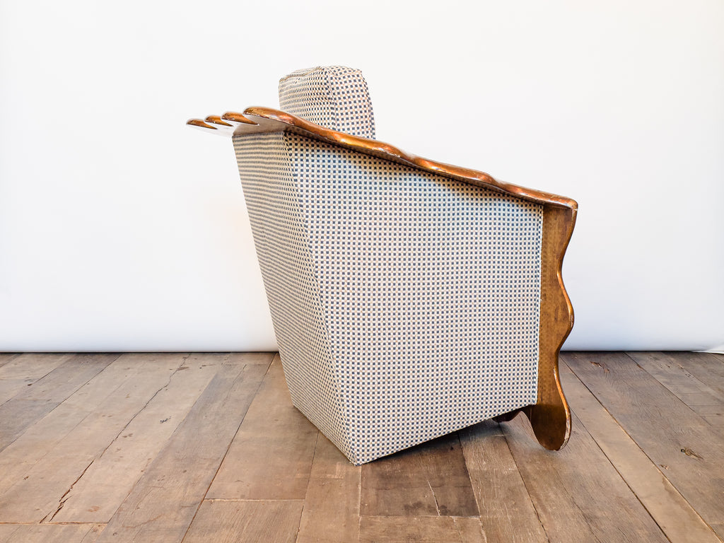 Poltrona Folheada a Ouro