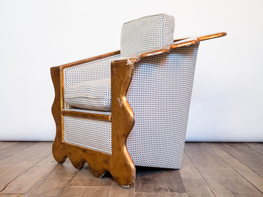 Poltrona Folheada a Ouro