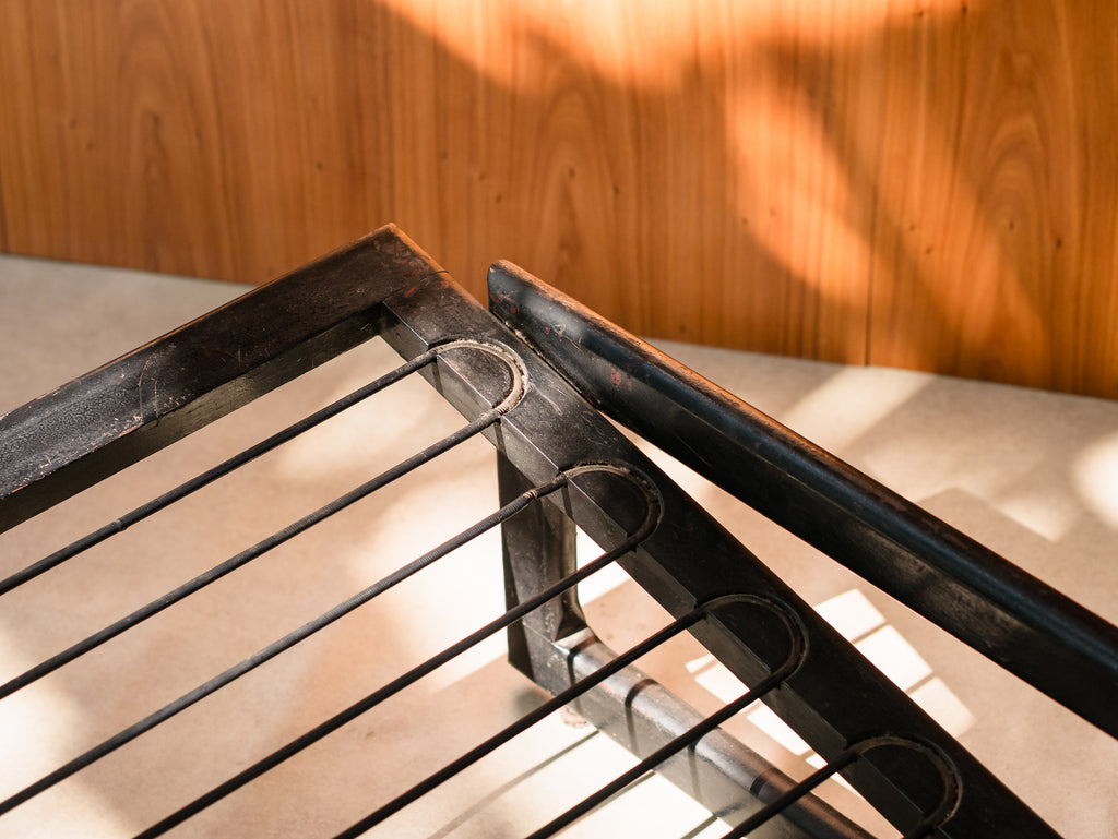 Afra & Tobia Scarpa | Poltrona Carlotta em Madeira Ebanizada