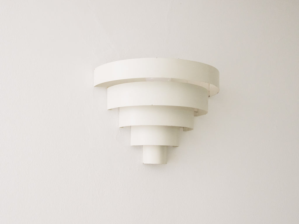 Arandela ao Estilo de Alvar Aalto