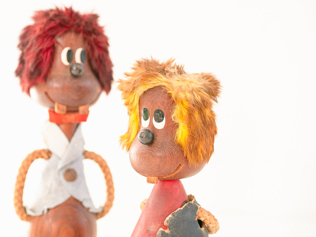 Par de Bonecos Dinamarqueses em Teca