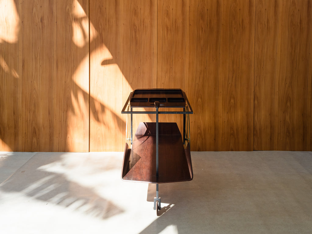 Jorge Zalszupin | Carrinho de Chá em Jacarandá