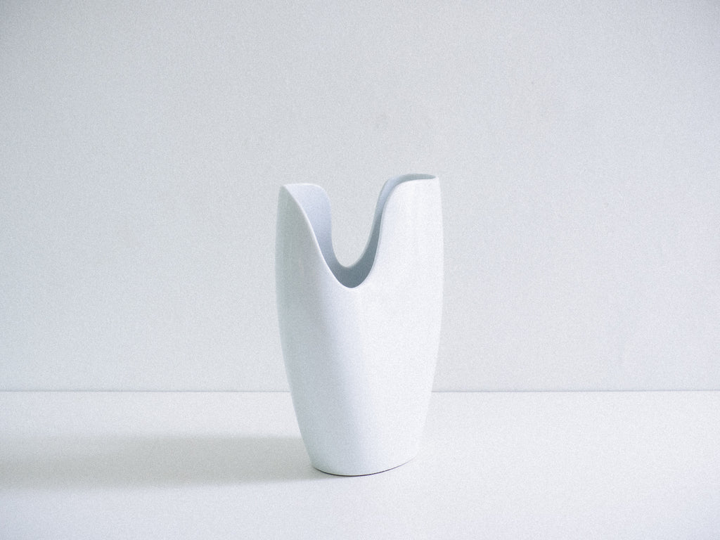 Vaso Branco em Cerâmica