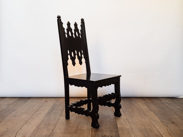 Cadeira em Imbuia com Espaldar Ornamentado