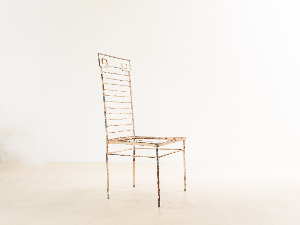 Cadeiras em Ferro com Espaldar Alto