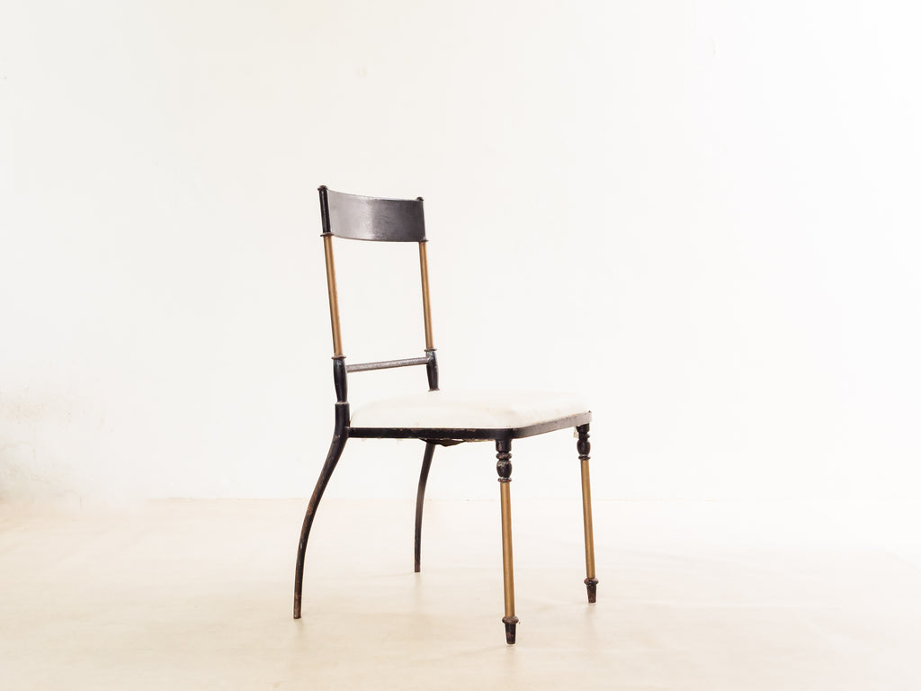 Cadeira em Metal com Assento Estofado Branco