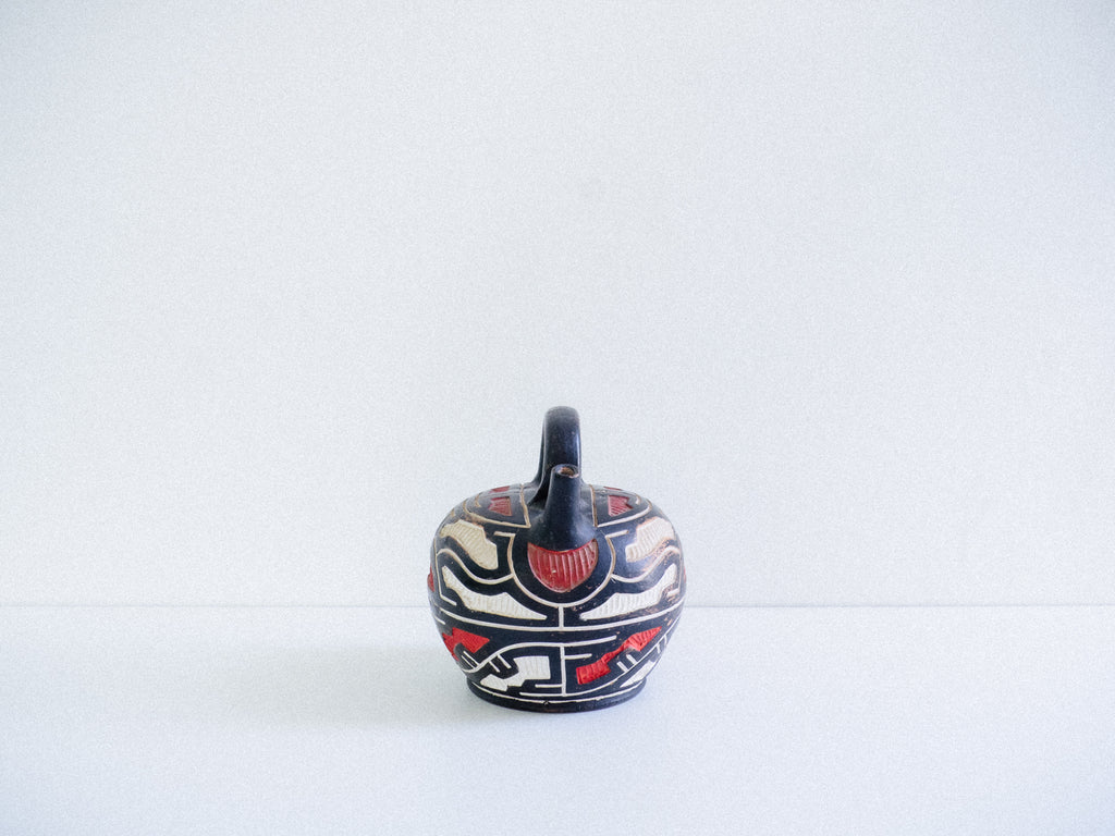 Vaso em Cerâmica Marajoara