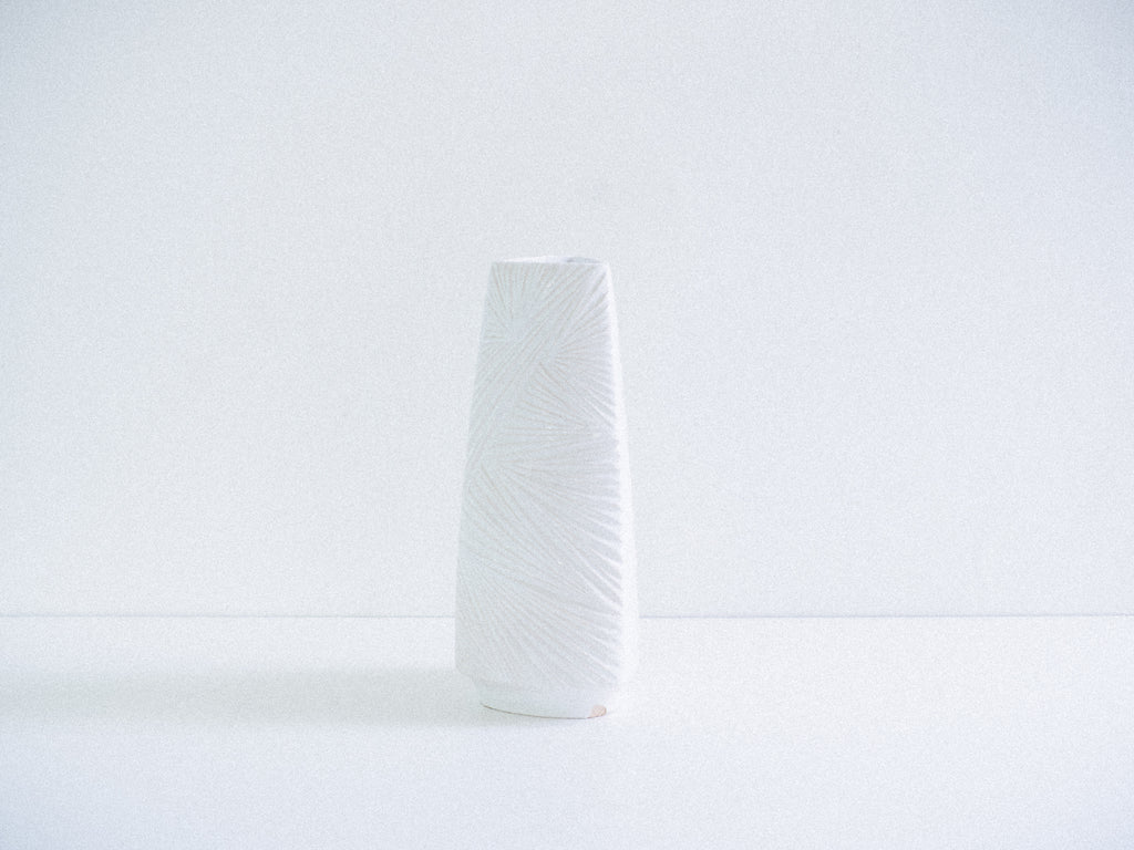 Ü Keramik | Vaso Branco em Cerâmica Esmaltada