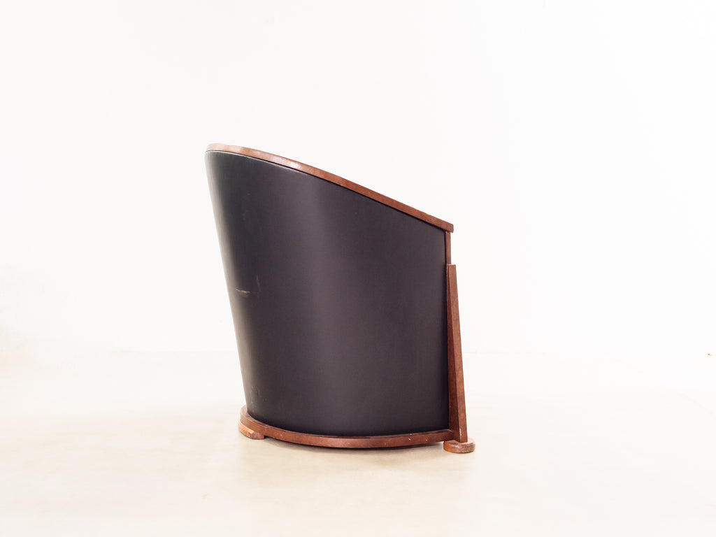 Poltrona Folheada em Radica