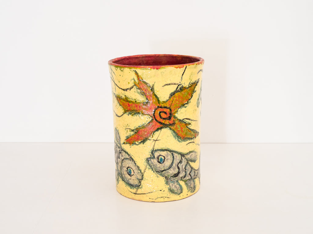 Vaso em Cerâmica com Figuras de Peixes e Flores