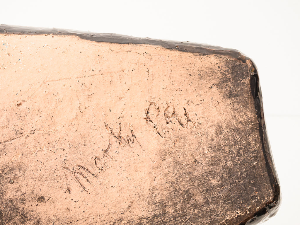 Centro de Mesa em Cerâmica Vermelha e Preta