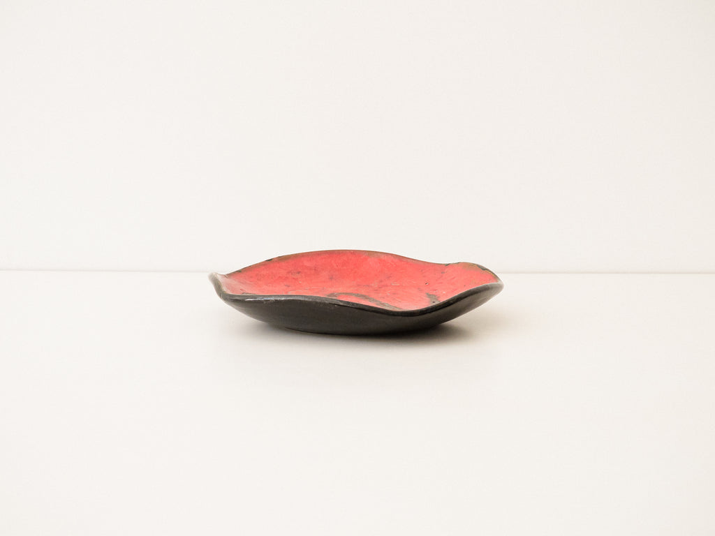 Petisqueira em Cerâmica Vermelha e Preta