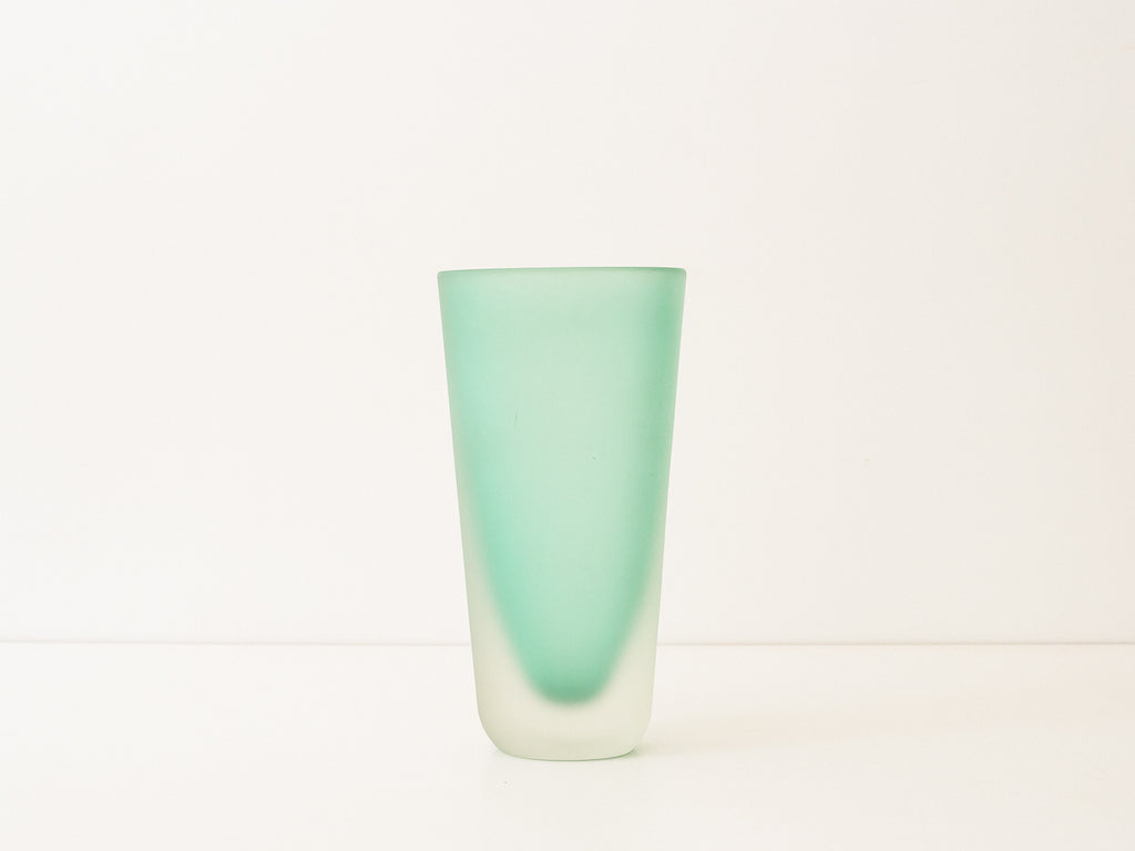 Vaso em Vidro Fosco Verde