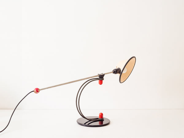 Enrico Furio Dominici | Luminária de Mesa Bege, Vermelha e Preta