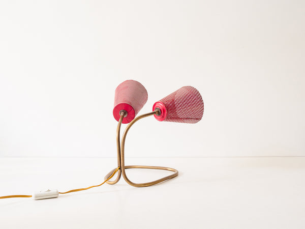 Arandela / Luminária com Duas Cúpulas em Chapa de Aço Perfurada