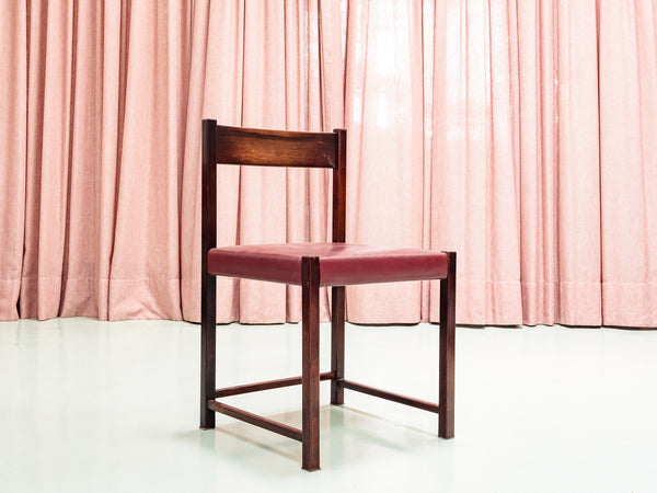 Ernesto Hauner | Conjunto de 4 Cadeiras em Jacarandá