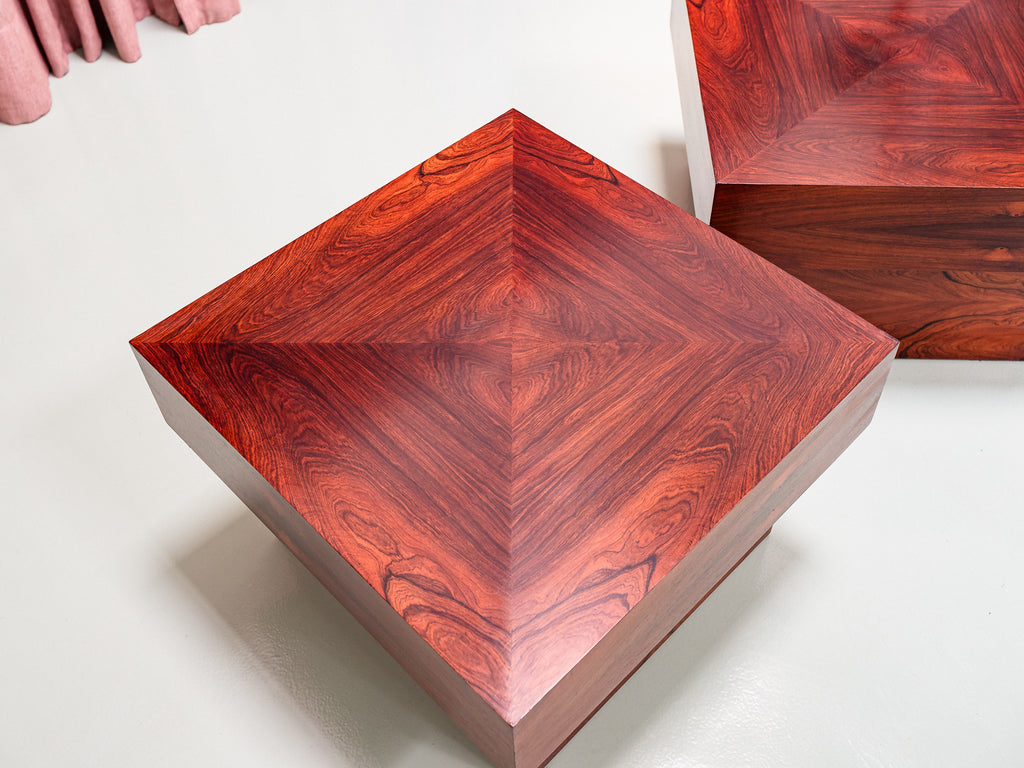 Par de Mesas Laterais em Folha de Jacarandá