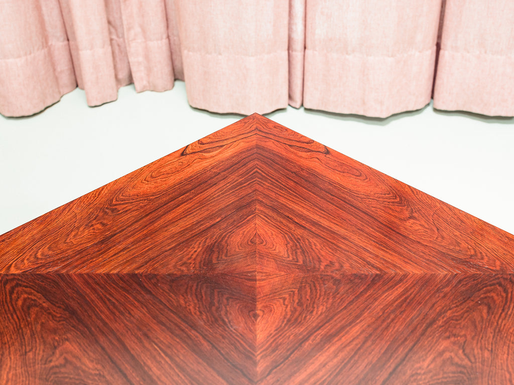 Par de Mesas Laterais em Folha de Jacarandá