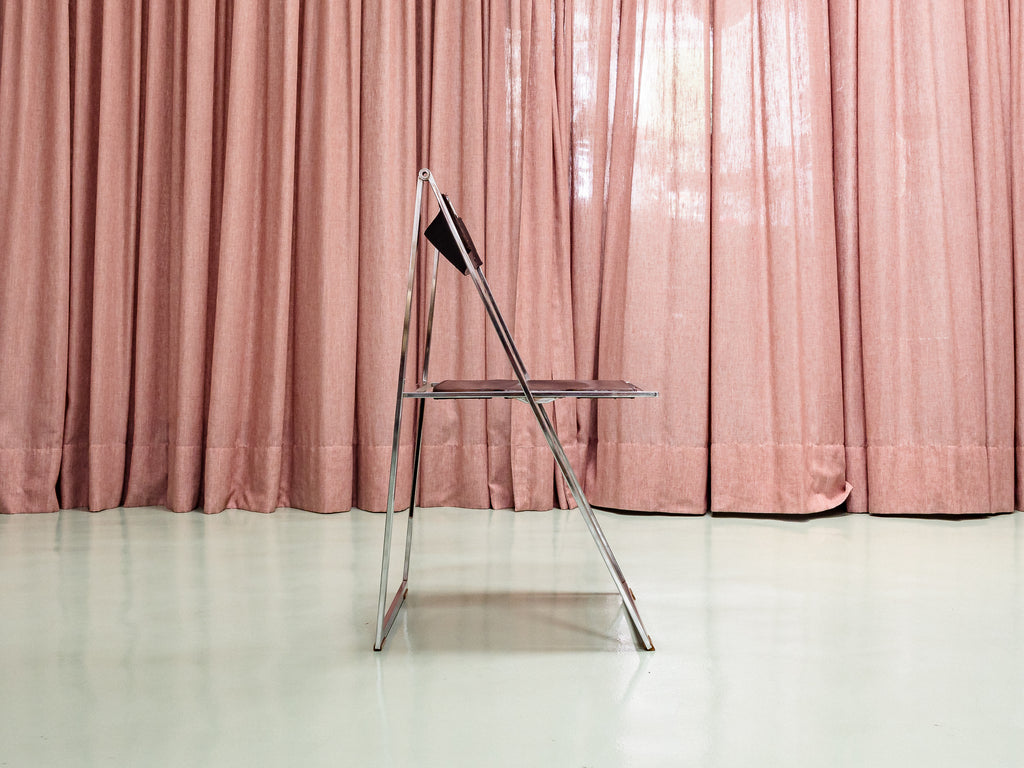 Fontoni & Geraci | Cadeira Dobrável “Elios” em Metal e Couro