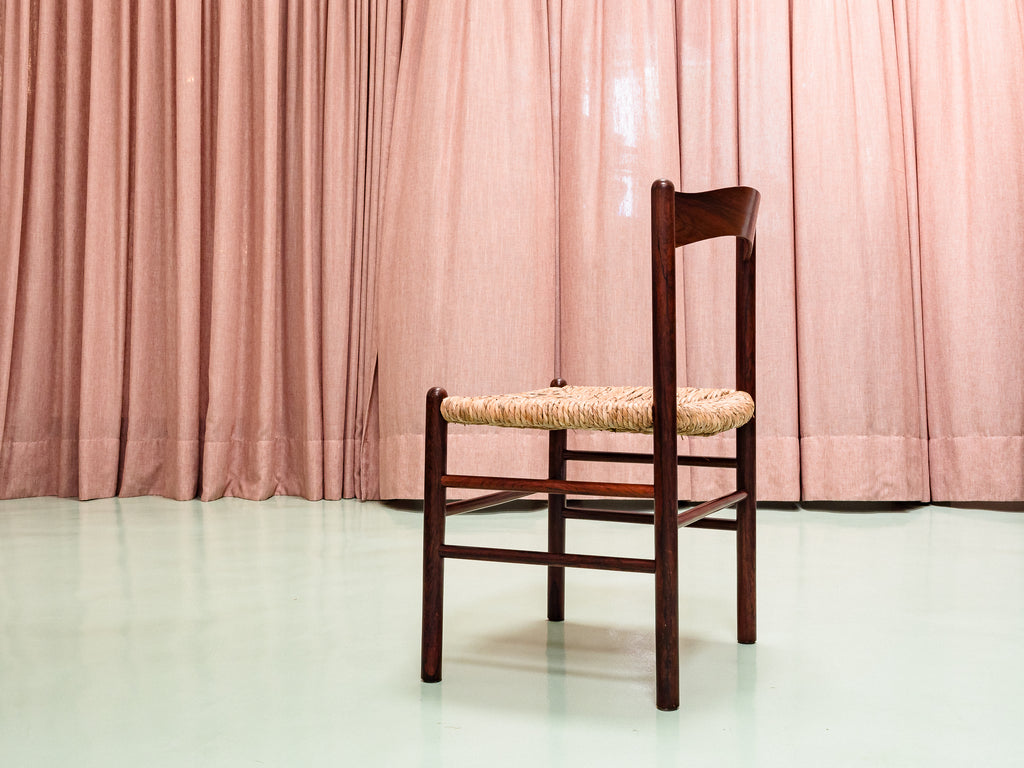 Sergio Rodrigues | Conjunto de 6 cadeiras com Assento em Taboa