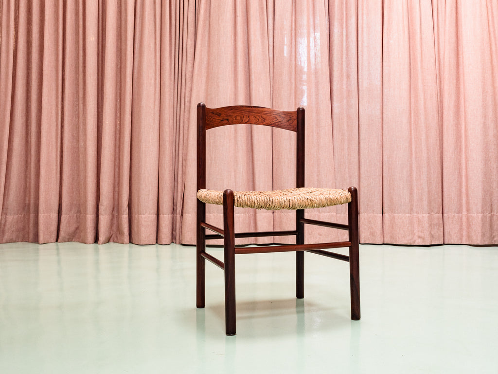 Sergio Rodrigues | Conjunto de 6 cadeiras com Assento em Taboa