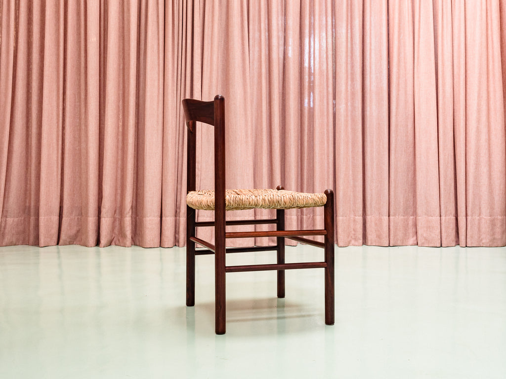 Sergio Rodrigues | Conjunto de 6 cadeiras com Assento em Taboa